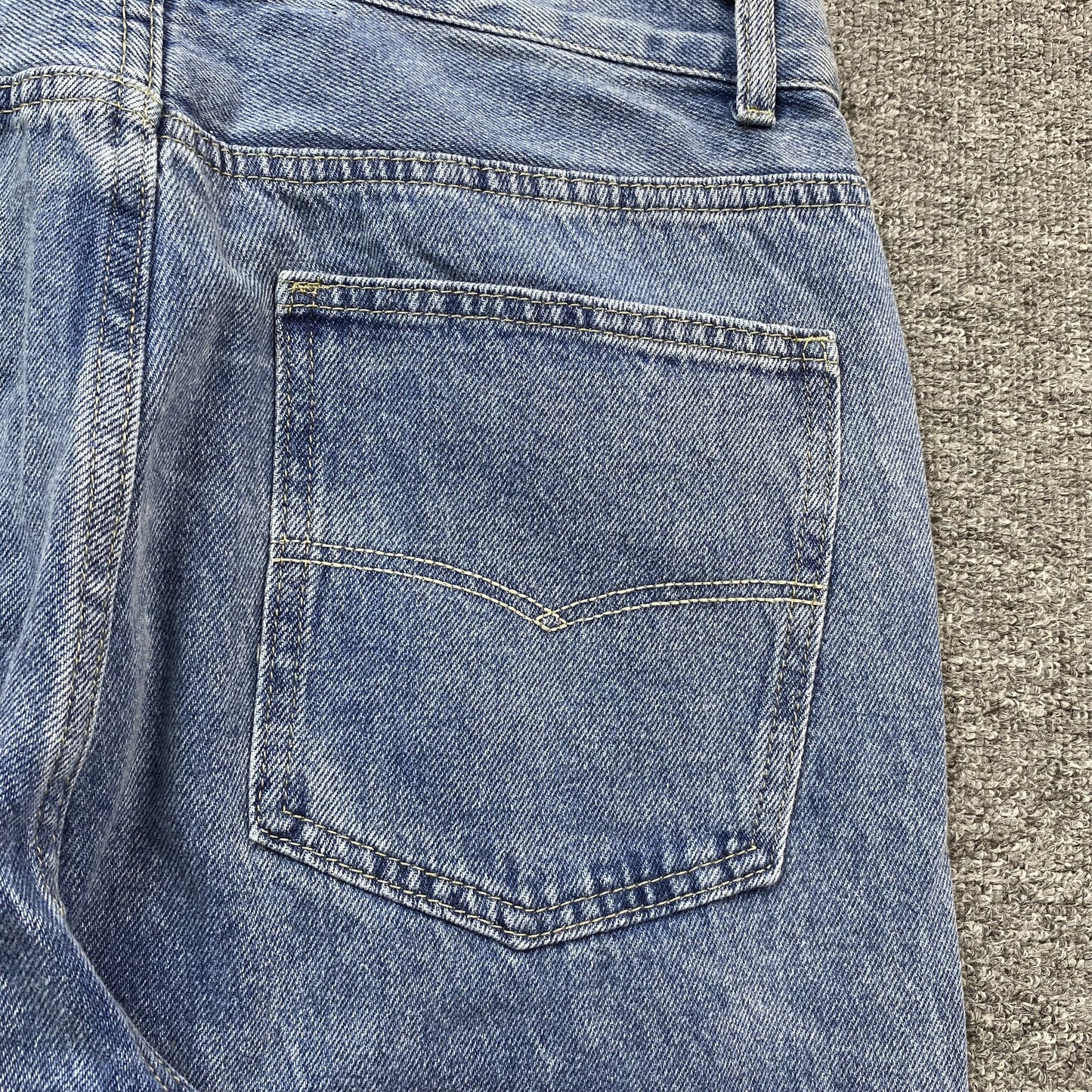 DENIM TEARS x OFFSET JEANS LIGHT WASH